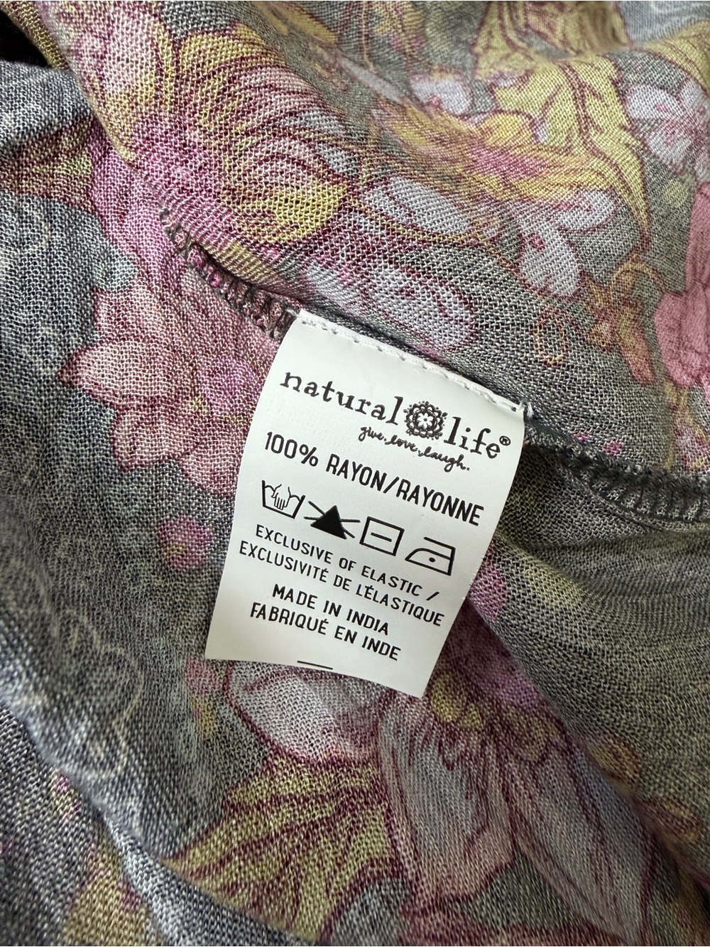 NATURAL LIFE Elaina Mini Skirt Medium NWT English Garden Charcoal Floral Print - Picture 10 of 10